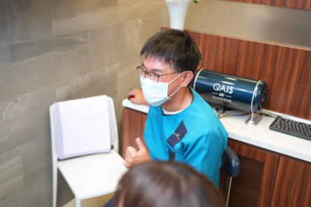 説明している様子